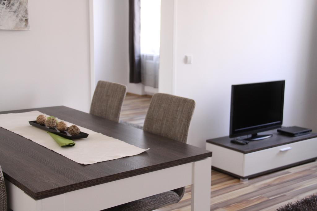 Huglgasse Apartament